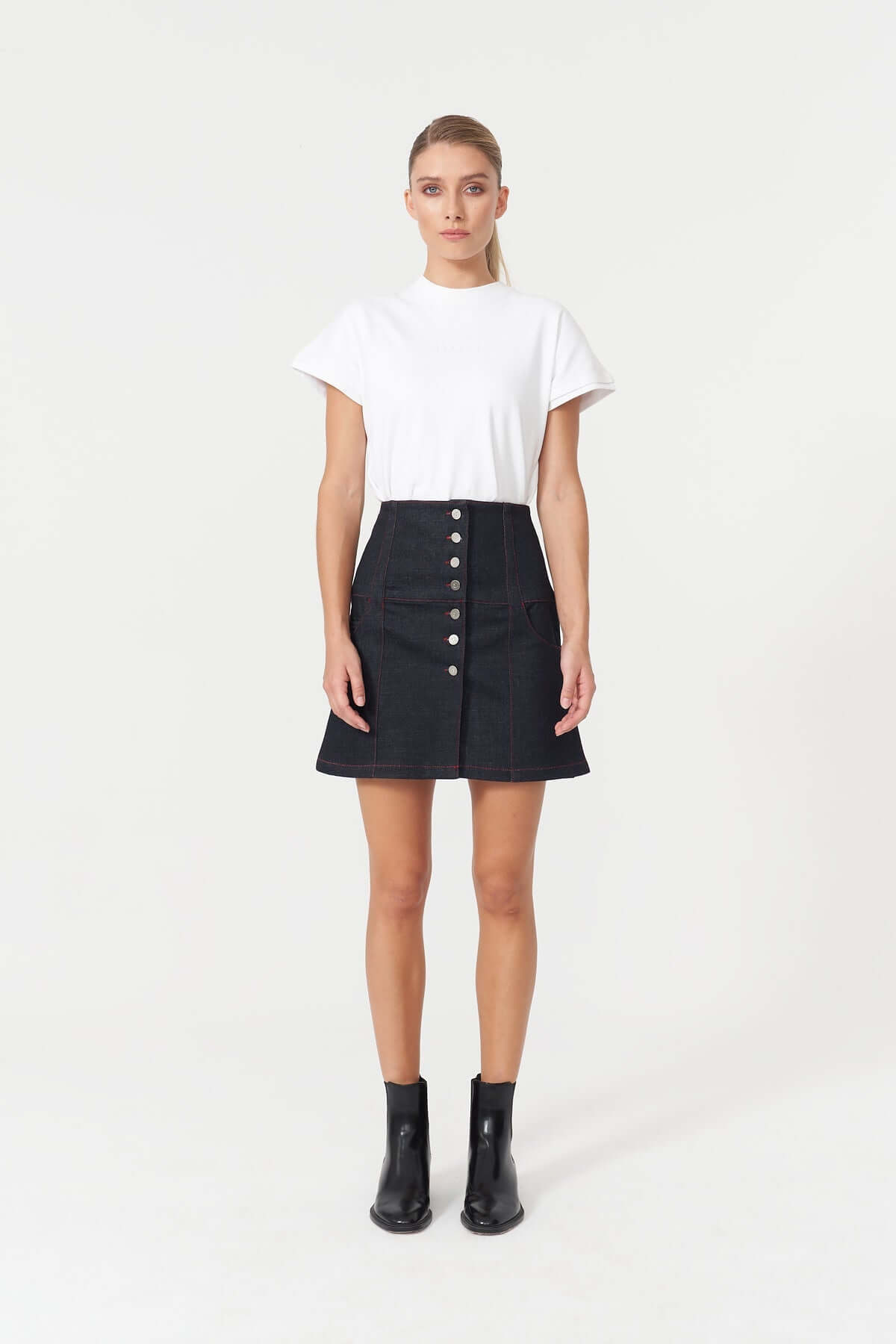 ELEVATE - JENDUE Chaby Denim Mini Skirt | High-Waist A-Line
