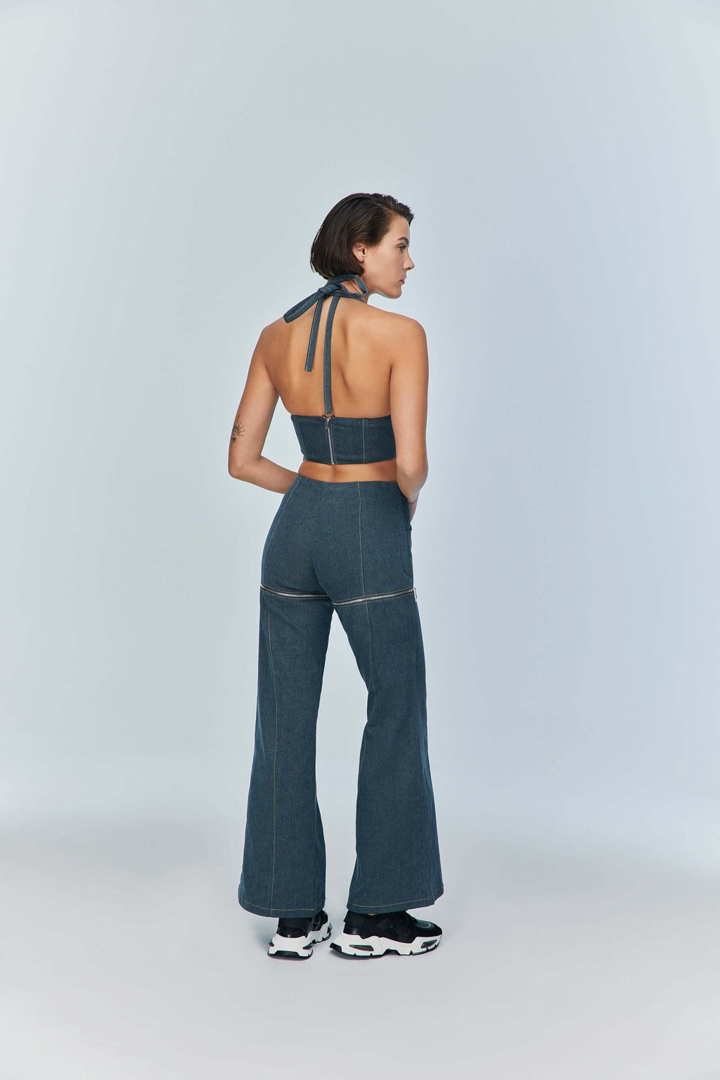 JENDUE Monte Denim Crop Top - Halter Neck & Lace-Up Detail-3