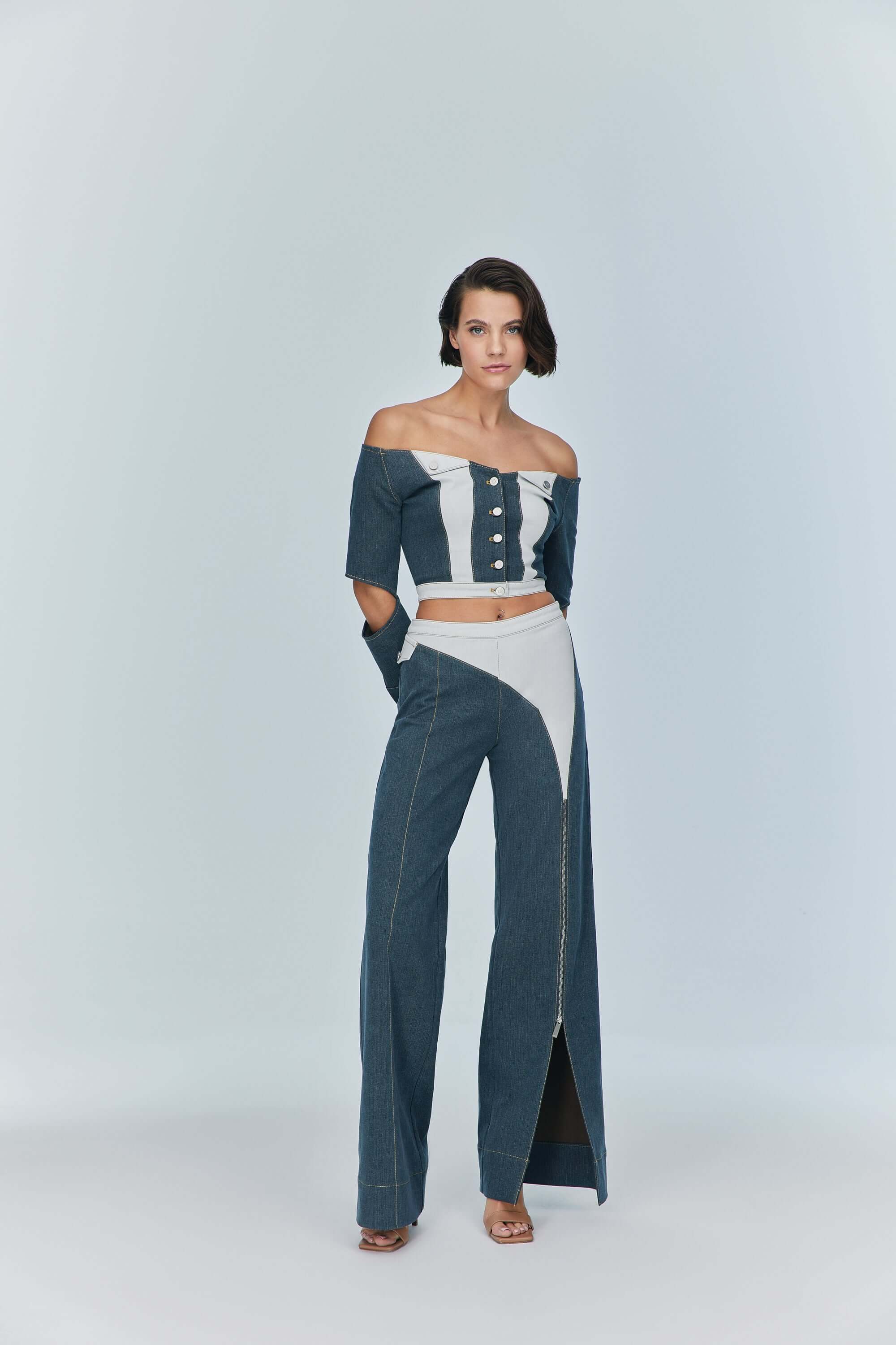 JENDUE Monte Wide Leg Denim Jeans - Unique Zip Detail-3